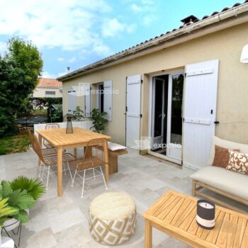 Terrasse aux inspirations bohème